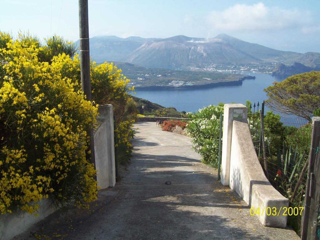 Apartamento Casa U' Cucunciu Lipari  Habitación foto
