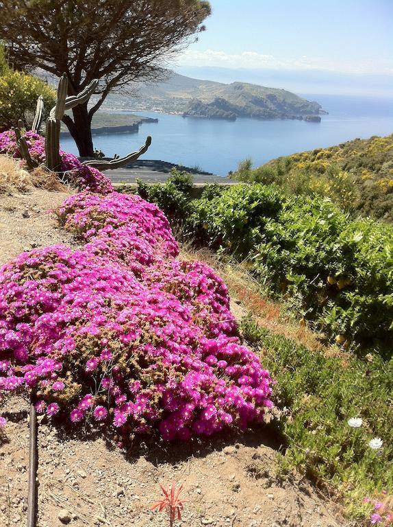 Apartamento Casa U' Cucunciu Lipari  Exterior foto